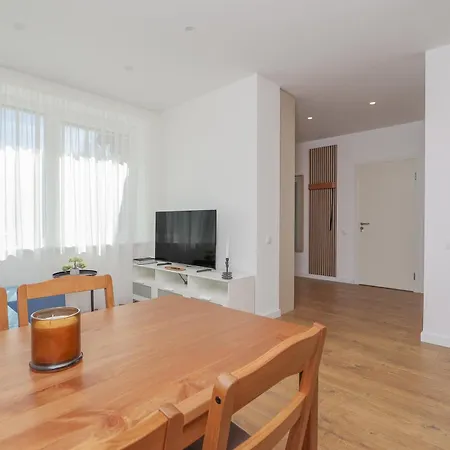 The Spinner Spot I Self Check-in I ᴄᴏʜᴏsᴛ Klaipeda