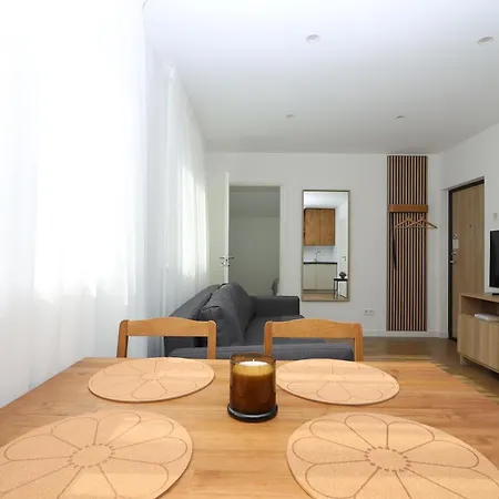 The Spinner Spot I Self Check-in I ᴄᴏʜᴏsᴛ Apartment