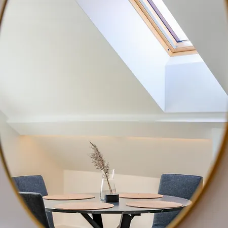 The Spinner Spot I Self Check-in I ᴄᴏʜᴏsᴛ Klaipeda