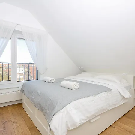 The Spinner Spot I Self Check-in I ᴄᴏʜᴏsᴛ Klaipeda