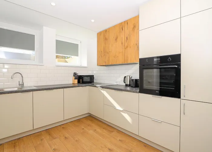 The Spinner Spot I Self Check-in I Cohost Butas Klaipeda