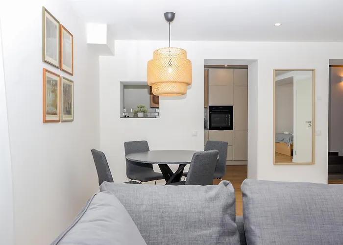 The Spinner Spot I Self Check-In I Cohost Kłajpeda