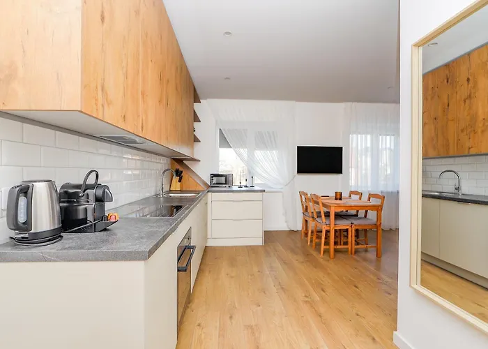 The Spinner Spot I Self Check-in I Cohost * Klaipeda