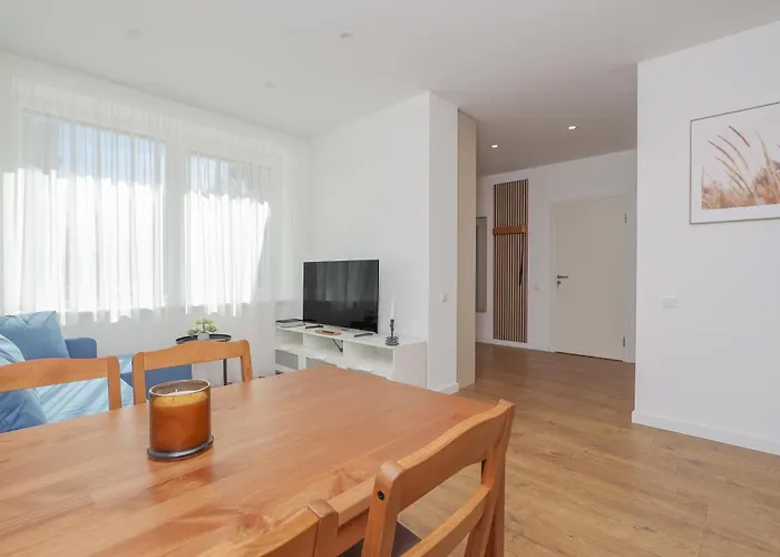 The Spinner Spot I Self Check-In I Cohost Kłajpeda