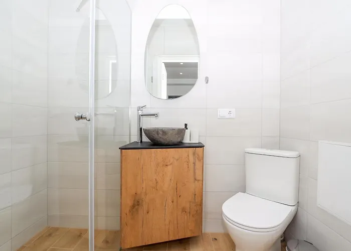 Butas The Spinner Spot I Self Check-in I Cohost Klaipeda