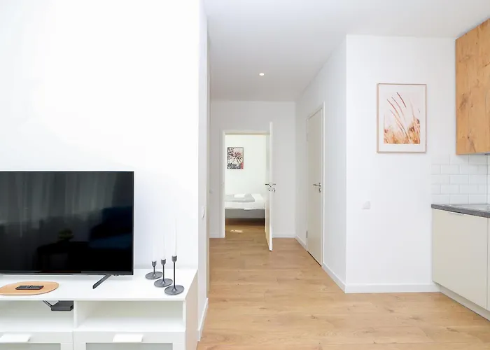 The Spinner Spot I Self Check-In I Cohost *