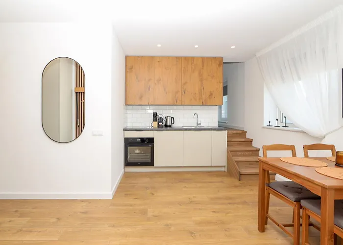 The Spinner Spot I Self Check-in I Cohost *